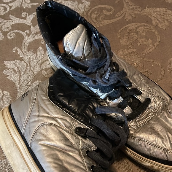 Used men’s snickers size 10.5 by diesel - Picture 9 of 9